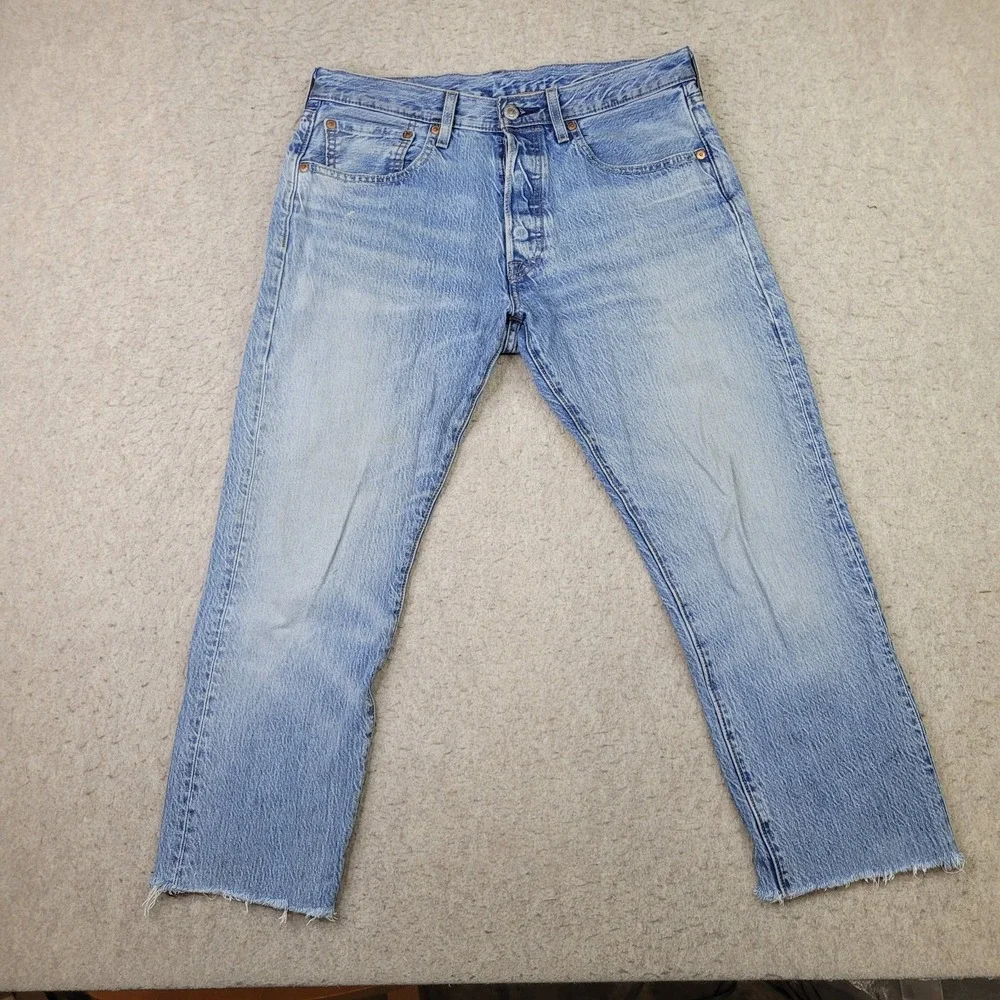 Levis Premium 501 ST Jeans Mens 32x25 Big E Button Fly Blue Light Wash Straight